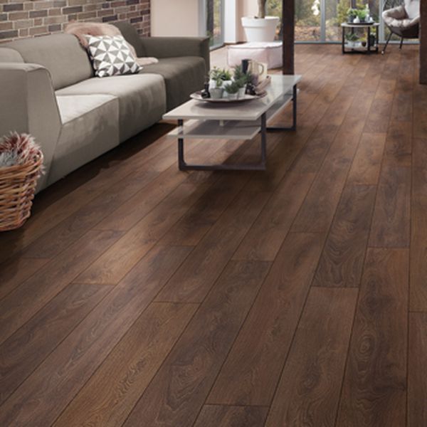 Gruppo Ceramico Cantoia, Novara - LAMINATI E VINILICI: PAVIMENTO IN LAMINATO